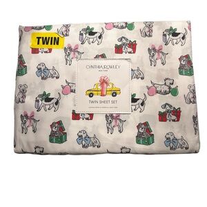 CYNTHIA ROWLEY Holiday TWIN SIZE Sheet Set with Dog and Gift Design -- NWT!!!